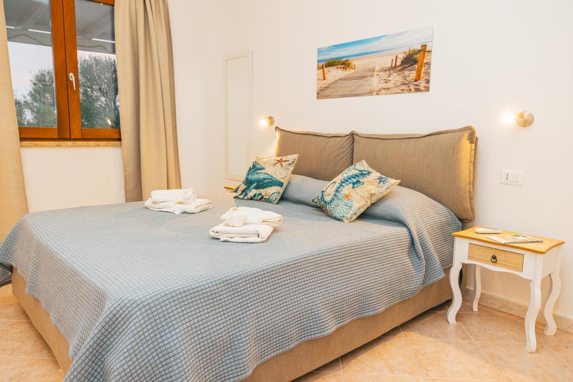 Case Vacanze Il Sogno 2 Porto Pino Room photo